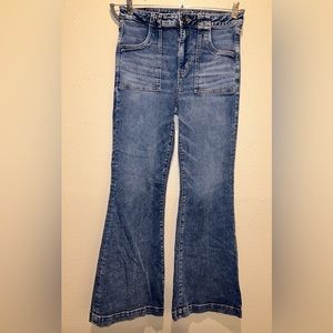 American Eagle Outfitters Women's Denim Flare Jeans - Medium Blue